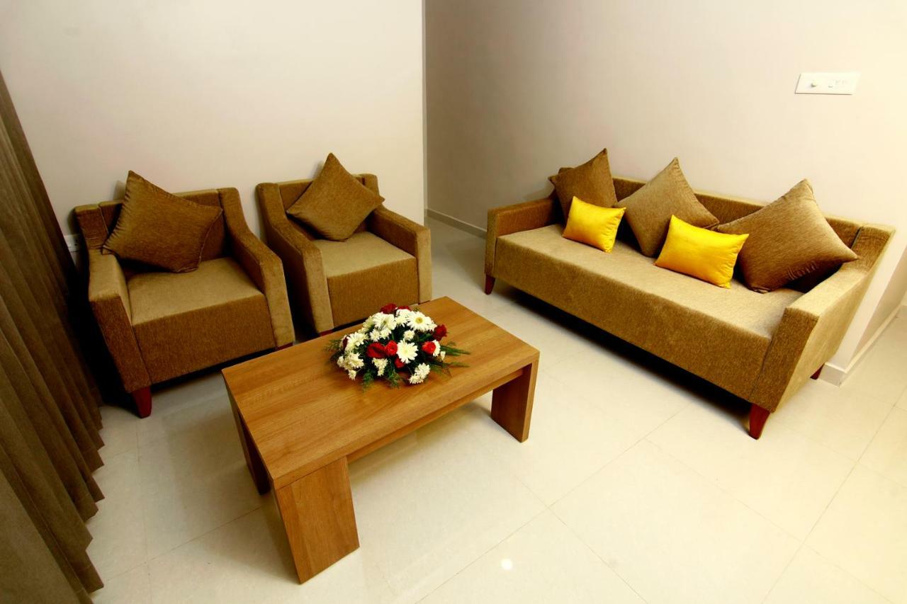 Hotel Panacea Ventures Коллам Экстерьер фото